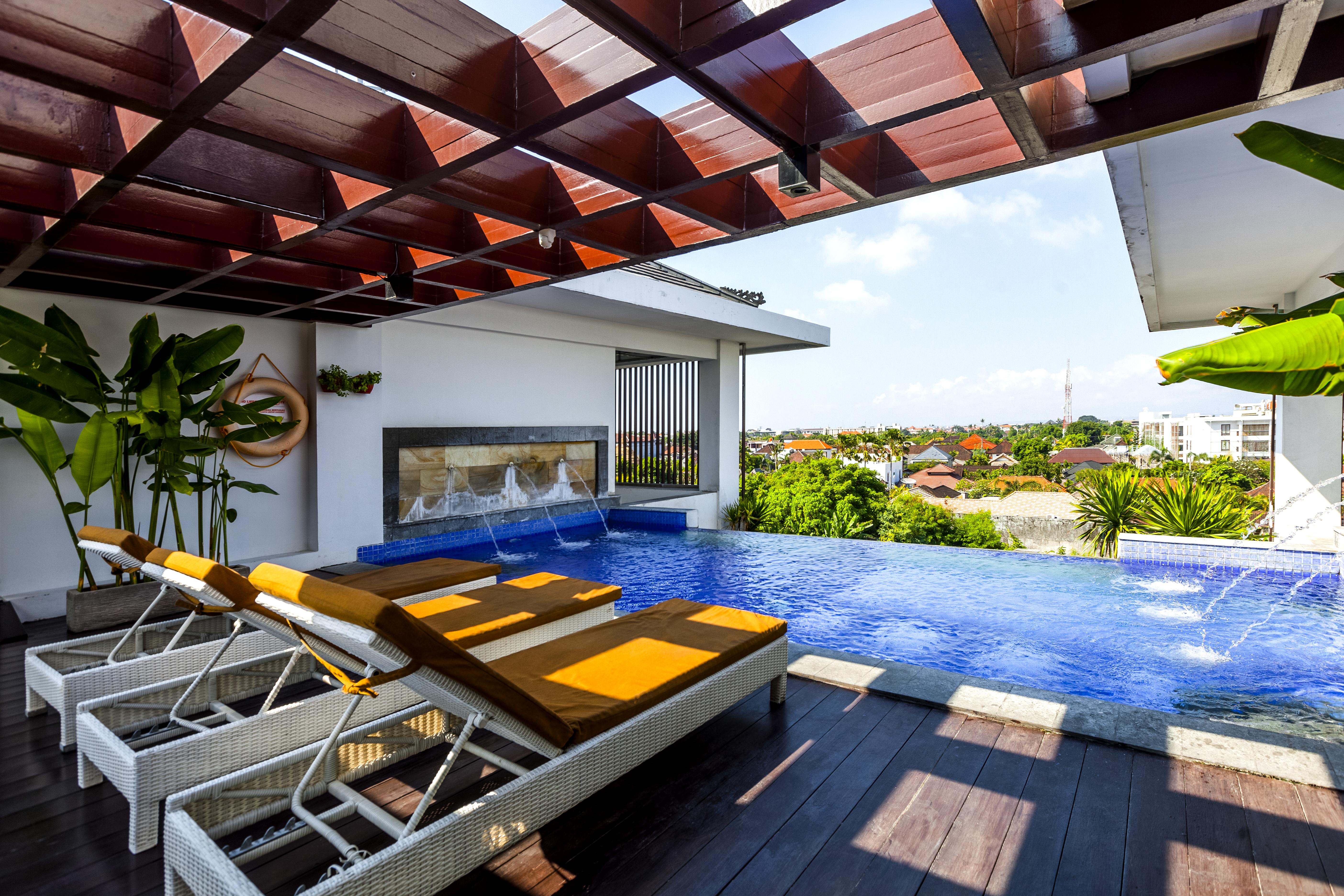 Harris Hotel Seminyak Екстериор снимка