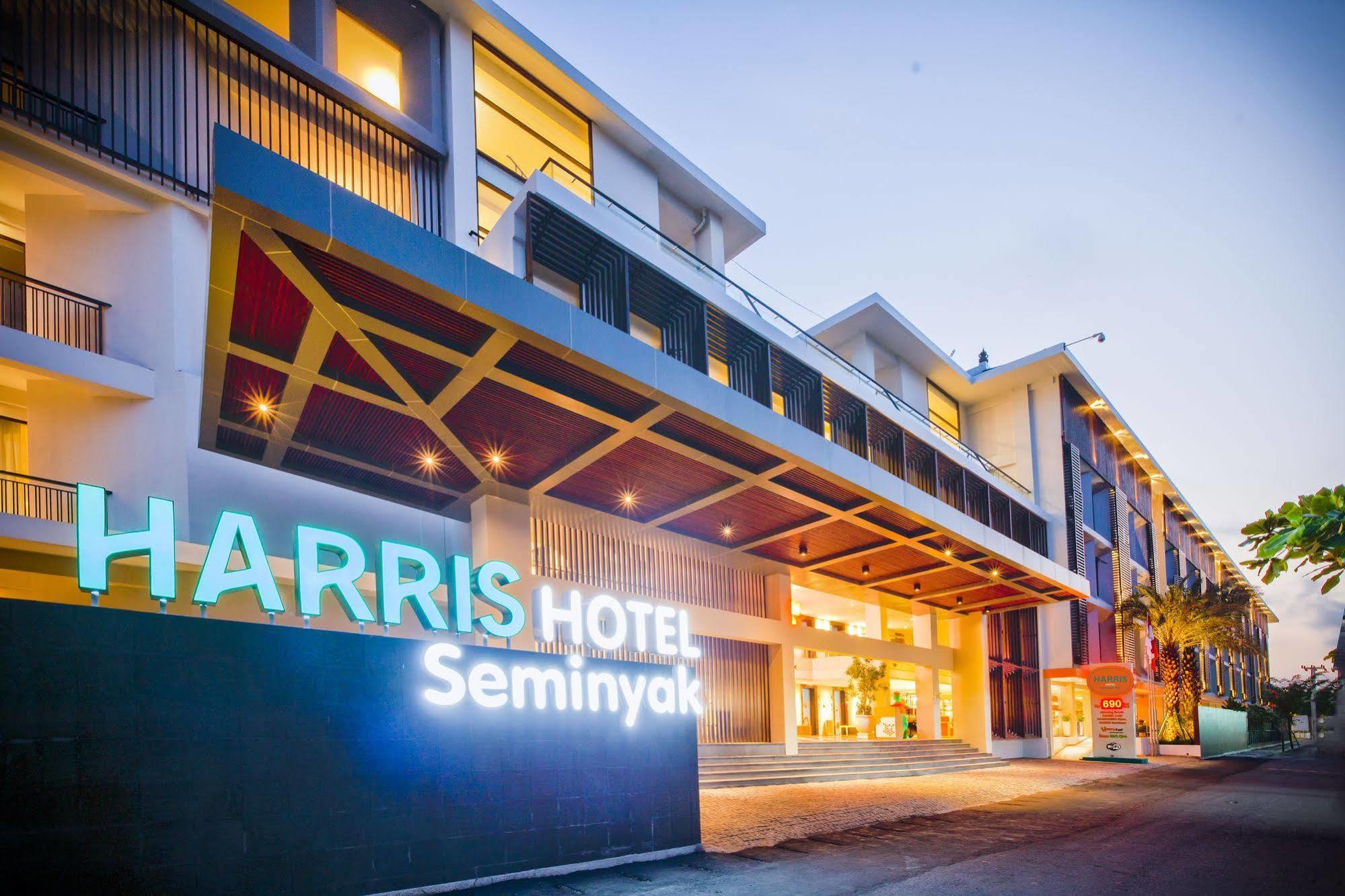 Harris Hotel Seminyak Екстериор снимка