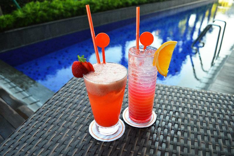Harris Hotel Seminyak Екстериор снимка
